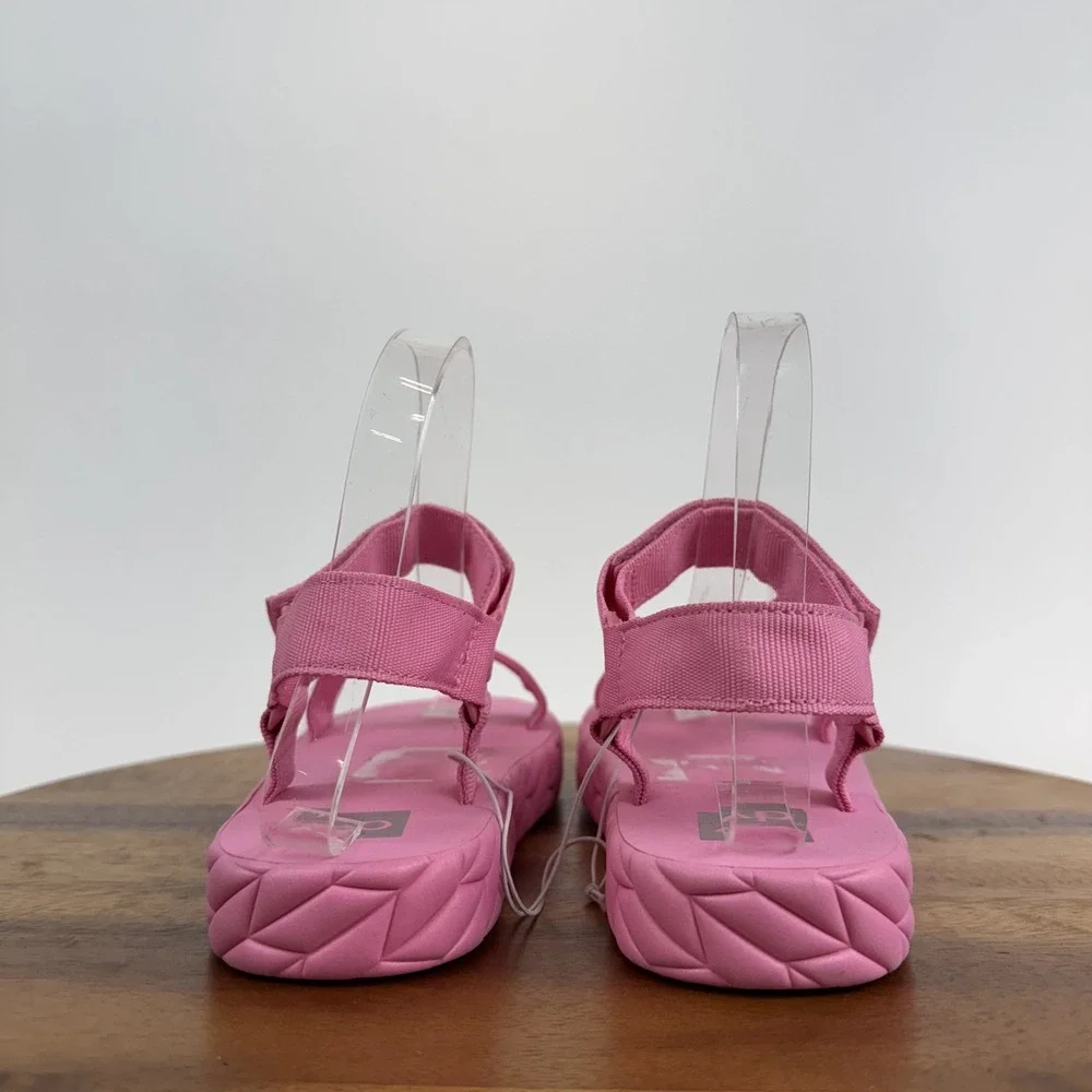 New NWOB Big Kids Dolce Vita Zaidey Strappy Platform Pink Sandals Size 4 Y‎